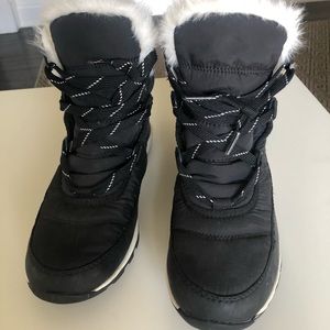 Sorel black whitney boots in size 7.5